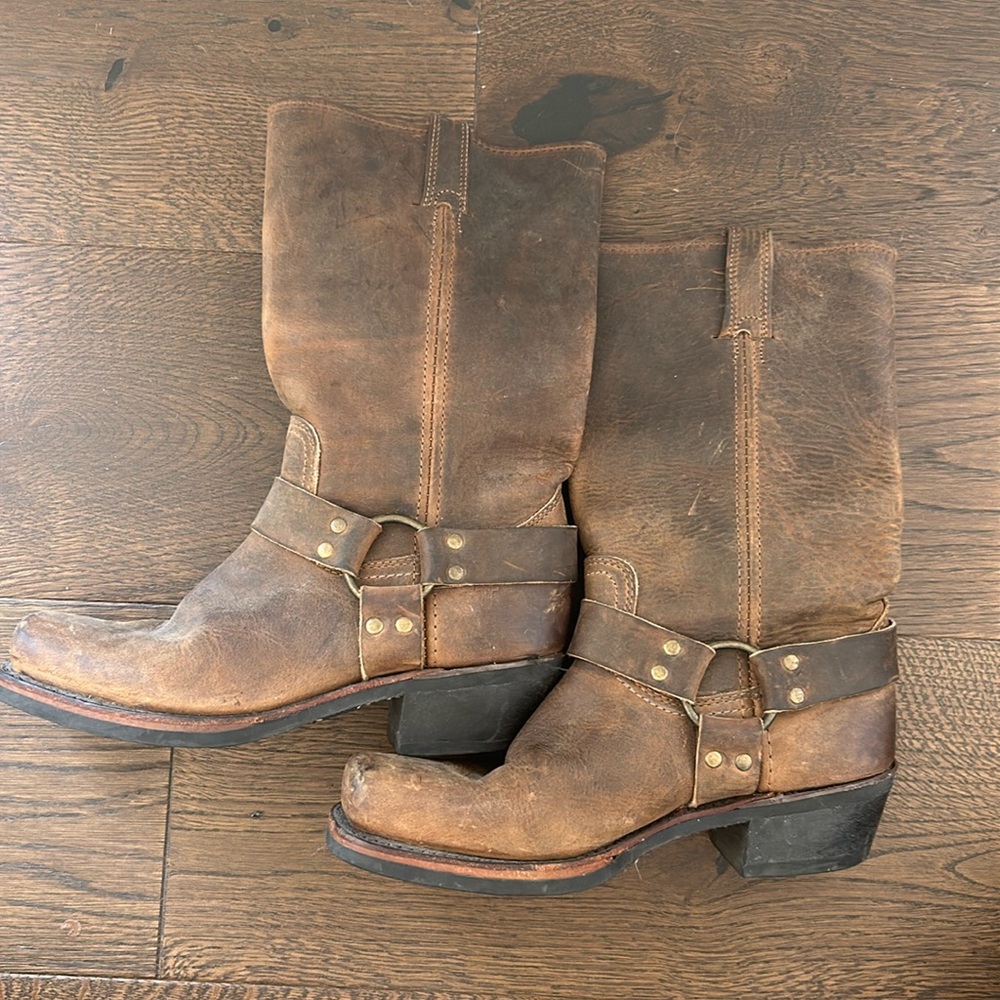 Fyre Leather boots